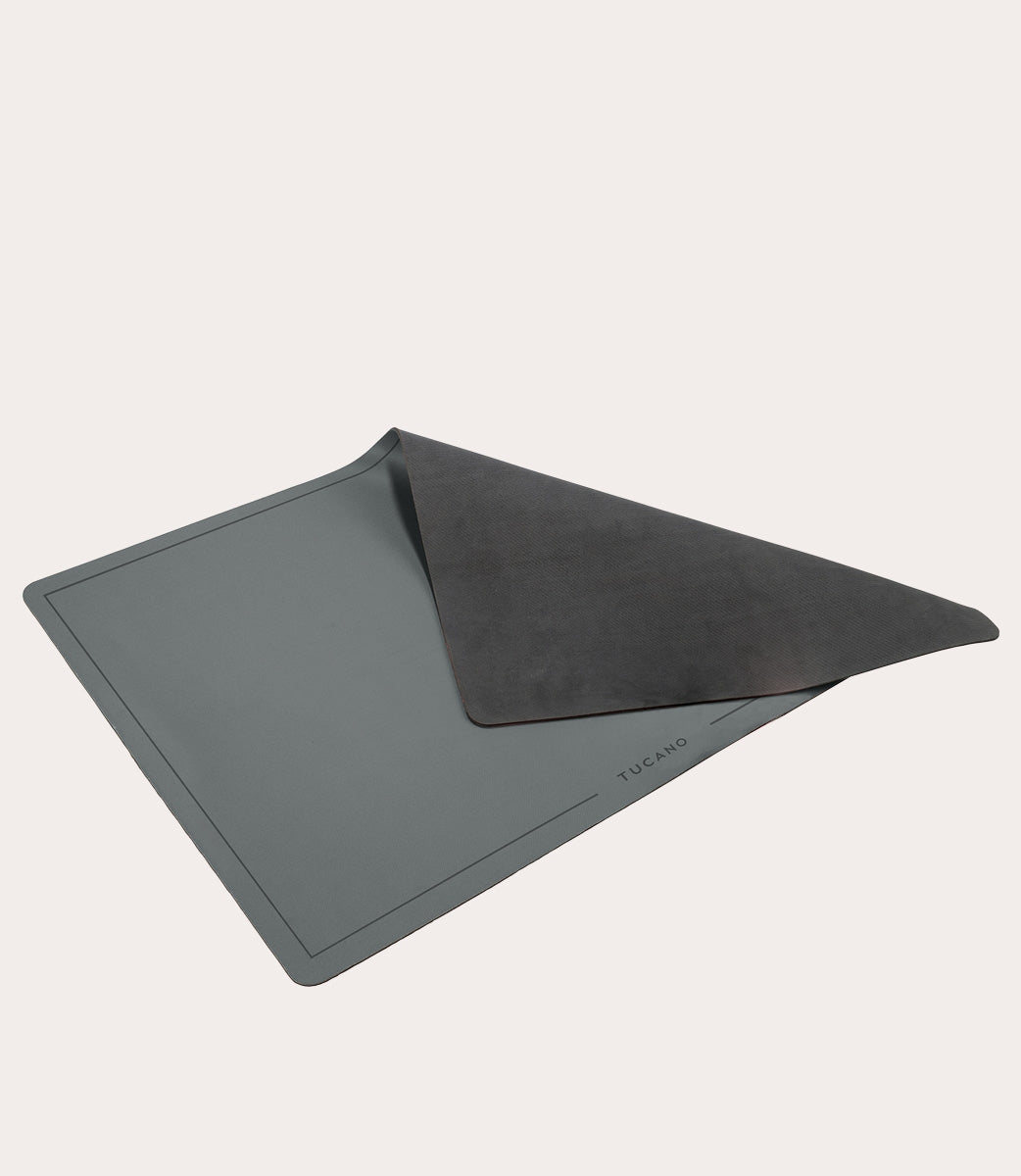 Tucano DESK PAD Maxitappeto da scrivania in neoprene Grigio scuro