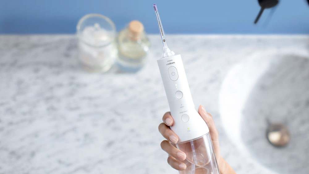 Philips HX3826 Idropulsore Sonicare 2nozzles C/custodia Bianco